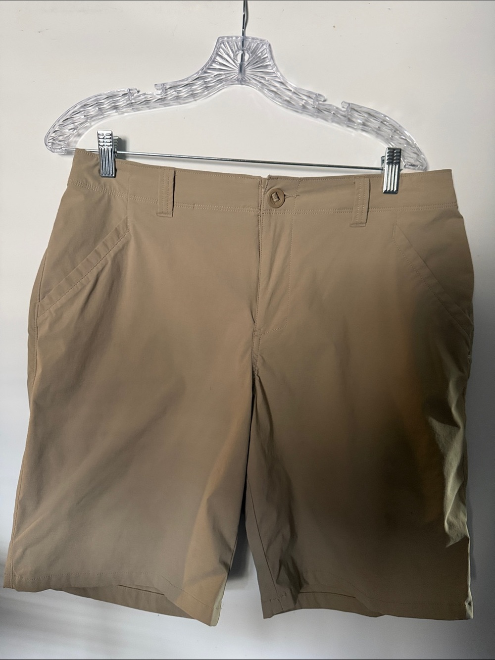 Under Armour Men's Tan Performance Shorts